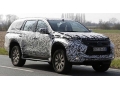 2017 Mitsubishi Montero