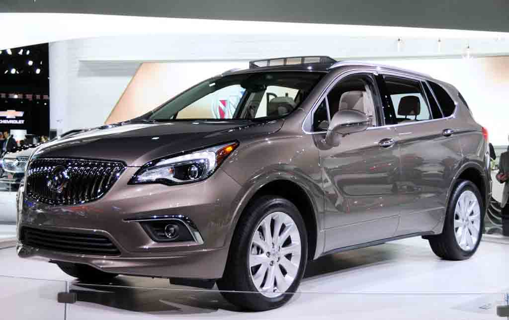 2018 Buick Envision Front Angle