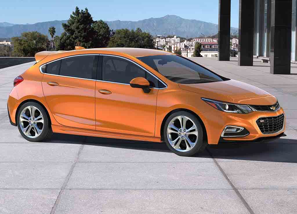 2018 Chevy Cruze Front Angle