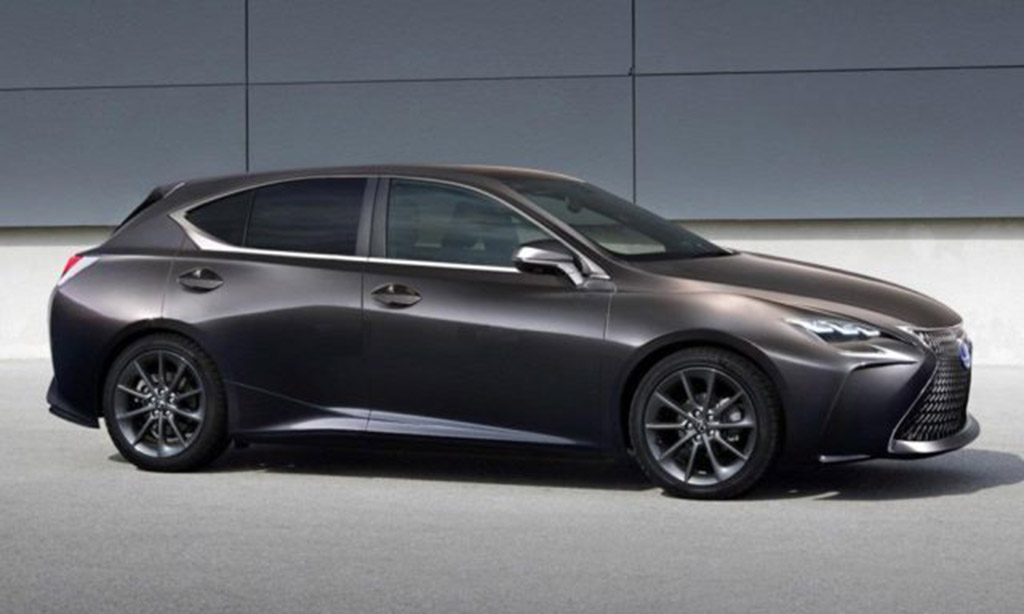2018 Lexus CT Front Angle