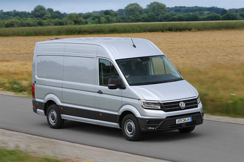 2018 VW Crafter Front Angle